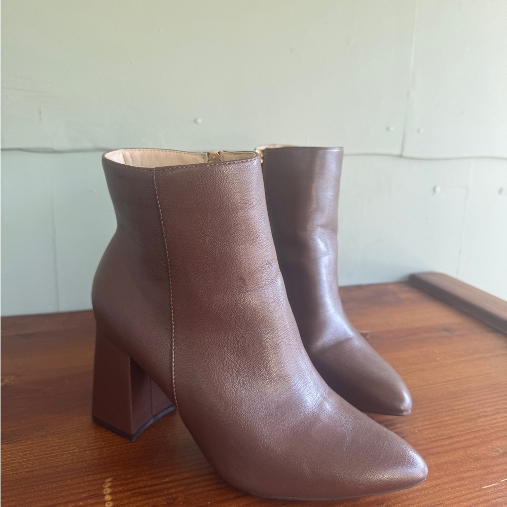 Elegant Brown Ankle Boots